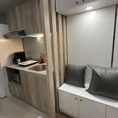 Studio Unit With Balcony
