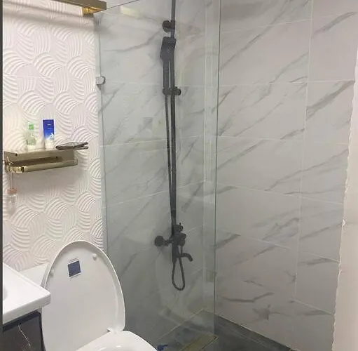 Unit With Balcony Apartment